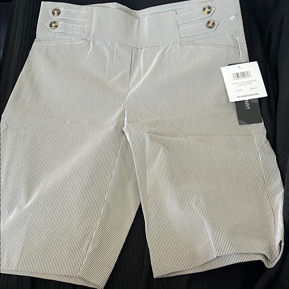 89th & Madison Black and White Striped Shorts - Picture 1 of 2